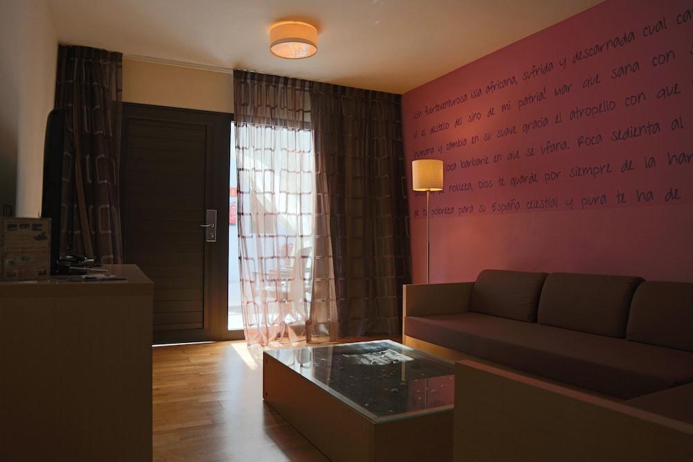 R2 Romantic Fantasia Dreams & Suites Hotel (Adults Only) Тарахалехо Экстерьер фото