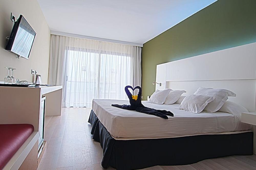 R2 Romantic Fantasia Dreams & Suites Hotel (Adults Only) Тарахалехо Экстерьер фото